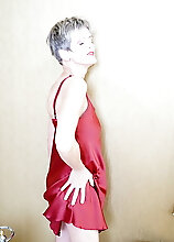 Naughty European Housewife Taking A Naughty Bath