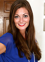 Beautiful Veronica Johnson Sexy Smile
