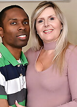 Housewife Velvet Skye Goes Interracial
