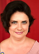 This Curvy Cougar Loves To Fool Around With Her Toy Boy