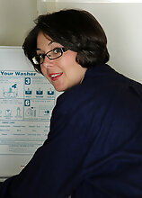 33 Year Old Calita Jones Slips Off Her Clothes To Spread Doing Laundry