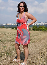 Natural Titted Demi From Allover30 Plays Nudist Out In The Farmers Field