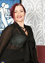 Naughty British Housewife Playing With Herself